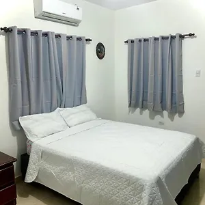 Casa Linda - 10 Mins From & Lagoon With Ac & Free Parking , Payita República Dominicana